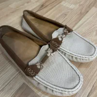 کتونی و کالج|کیف، کفش، کمربند|اندیشه, اندیشه فاز ۳|دیوار