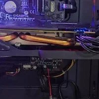 خرید و فروش کامپیوتر و مانیتور و کیس