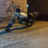 یک دستگاه ۱۲۵ لیفان