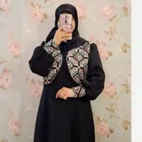 پیراهن عبایی|لباس|قم, انسجام|دیوار