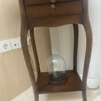 میز تلفن و‌آباژور
