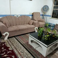 مبل و میز گل میز