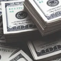 ۱۰۰تومن چندماهه میخام باضمانت معتبر
