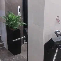 استخدام منشی در قسمت پذیرش مجموعه ی ورزشی