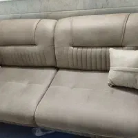 مبل هشت نفره یکماه استفاده نشده|مبلمان خانگی و میز عسلی|قم, شهرک امام حسن|دیوار