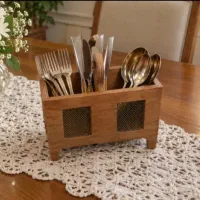 جای کارد وچنگال چوبی قیمت ۶۰۰ تومان