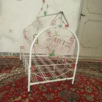 گهواره در حد نوقطعات جدا شونده