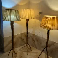 اباژور ایستاده کنار سالونی|چراغ خواب و آباژور|ارومیه, |دیوار