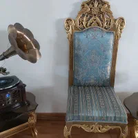 مبل سلطنتی