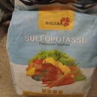 سم کود گل خونه و زمین کشاورزی