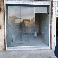 مغازه بیست متری واقع در خیابان رسالت ،انبار