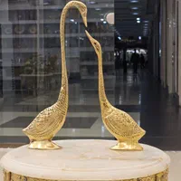 تندیس قو عاشق برنز عاشری شعبه اشراق