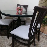میز ناهارخوری ۴نفره درحدنونونو|میز و صندلی غذاخوری|شیراز, مسلم|دیوار
