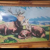تابلو قدیمی دست‌ساز  نقش سه آهو، قاب طلایی
