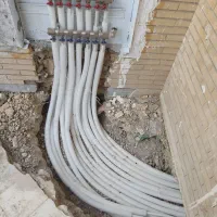 لوله کشی آب و فاضلاب وپکیج پیکور کاری جوشکاری وبرش