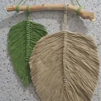 آویز برگ مکرومه