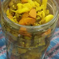 ترشی مخلوط خانگی