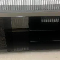 میز تلویزیون شیشه ای