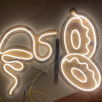 تابلو نئون فلکسی|کافی‌شاپ و رستوران|قم, بنیاد|دیوار