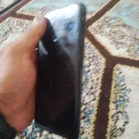 P30 لایت|موبایل|شیراز, لب آب|دیوار