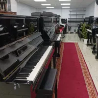 پیانو آکوستیک یاماها YS1 در رویال موزیک