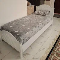 تخت یکنفره همراه تشک طبی