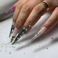 آموزش و خدمات تخصصی ناخن