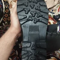 پوتین بهمن|کیف، کفش، کمربند|دورود, |دیوار