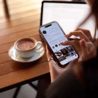 کار در منزل با گوشی برای بانوان