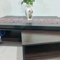 میز و ۴ تا  عسلی