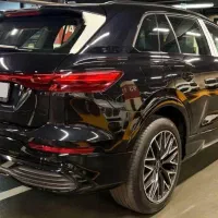 آئودی Q5 تیپ ۴ مشکی بلک پکیج فول