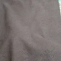 موکت سالم بدون پارگی یا سوختگی