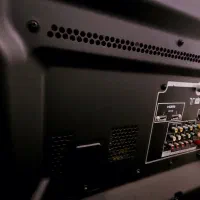 تلوزیون ۴۲ اینچ مارک پاناسونیک با زیر تلوزیونی|تلویزیون و پروژکتور|کازرون, |دیوار