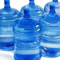 به تعداد نیروی جوان نیازمندیم