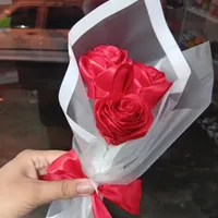 دسته گل روبانی|گل مصنوعی|ارومیه, |دیوار