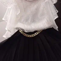 بلوز دامن دخترانه  مجلسی۶،۷ سال  در حد نو و سالم