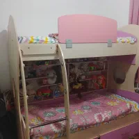 تخت دو طبقه