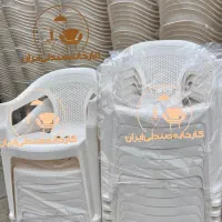میز و صندلی پلاستیکی طرح مهدی مسجدمراسم هیت