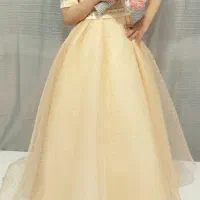 لباس بچگانه