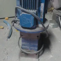 الکتروموتور ۳کیلوات نو همراه گیربکس موتوژن