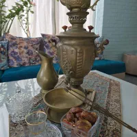 سماور زغالی برنجی با سرویس کامل بسیار زیبا