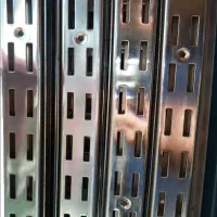 رگال لباس دیواری فلزی