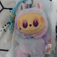 عروسک لبوبو