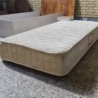 تخت خواب یک نفره