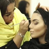 آرایشگر خانم