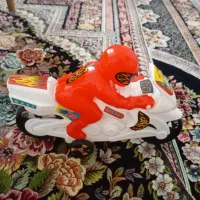اسباب بازی موتور بدون چرخ سرعتی و نو است