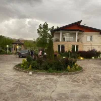 باغ-ویلایی-دوهزارمتری-استخردار-کر-دان