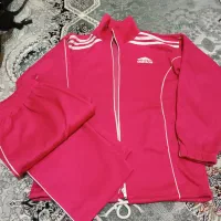 تعدادی لباس بچه گانه