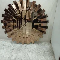 ساعت دیواری