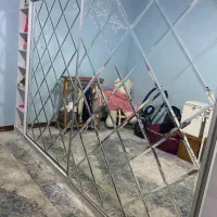 آیینه در حد نو|آینه|قرچک, زیبا شهر|دیوار